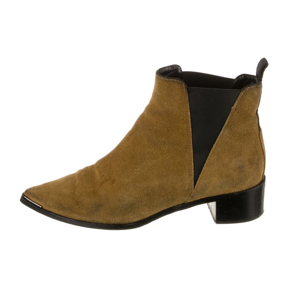 Acne Studios Tan Suede Chelsea Ankle Boots 40